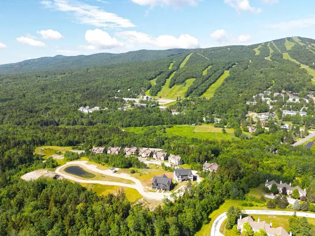 $1,690,000 | 34-a Boulder Ridge Drive, West Dover, VT 05356