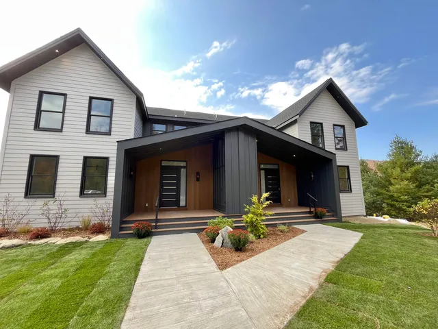 $1,690,000 | 34-a Boulder Ridge Drive, West Dover, VT 05356