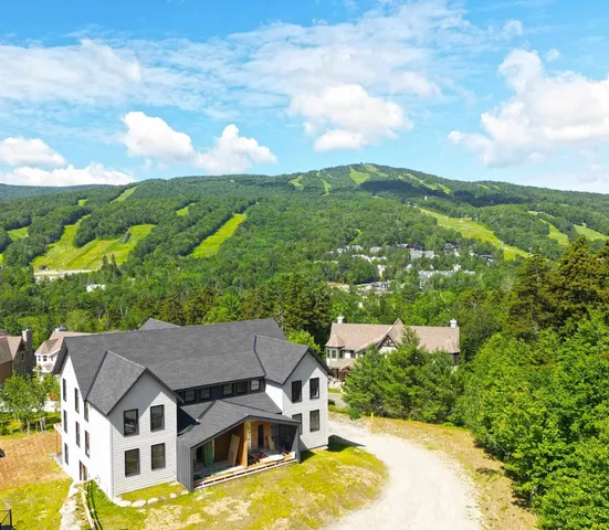 $1,690,000 | 34-a Boulder Ridge Drive, West Dover, VT 05356
