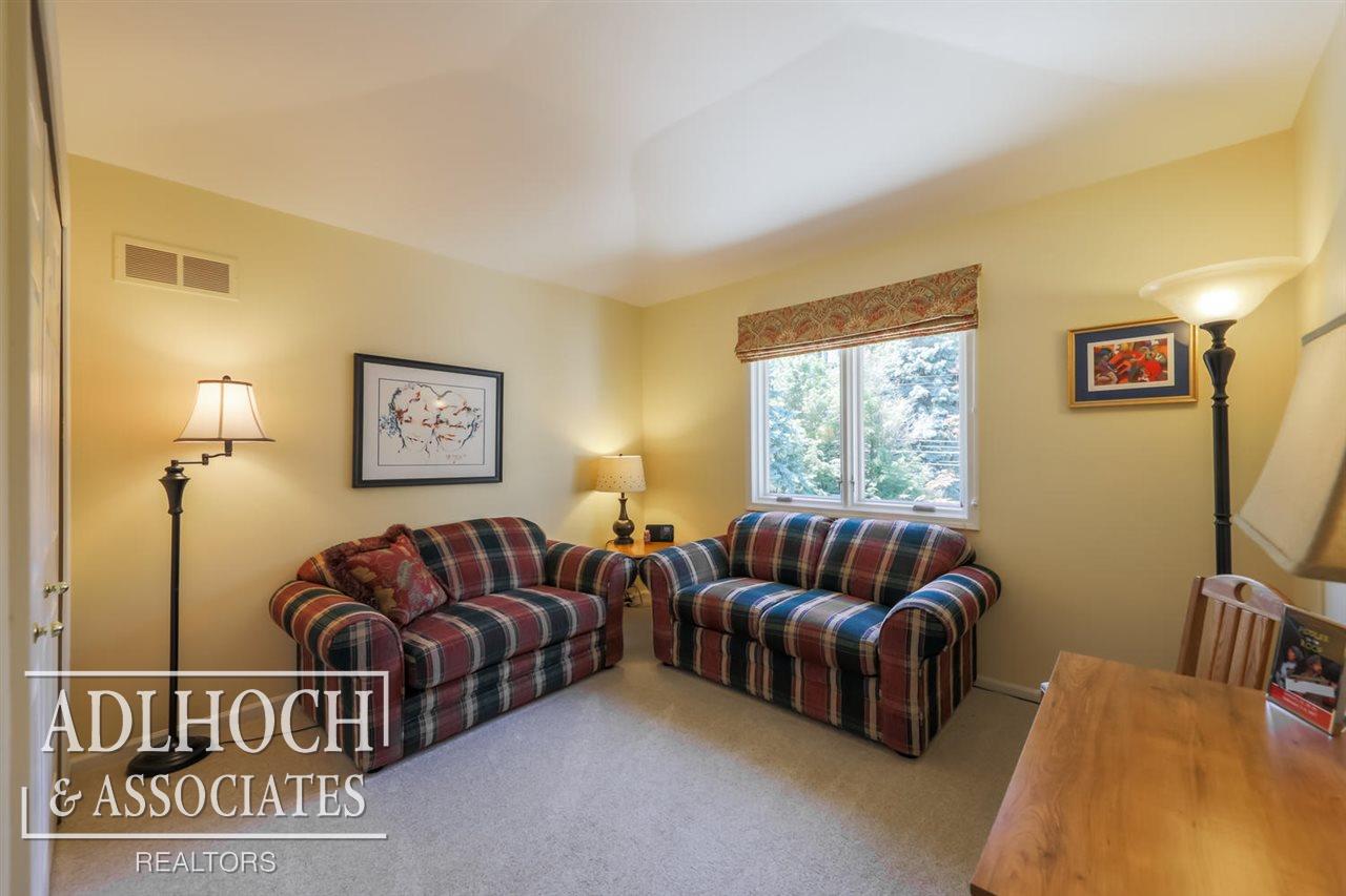 875 Trombley Road Grosse Pointe, MI 48230 - Photo 41 of 69 Tray Ceiling