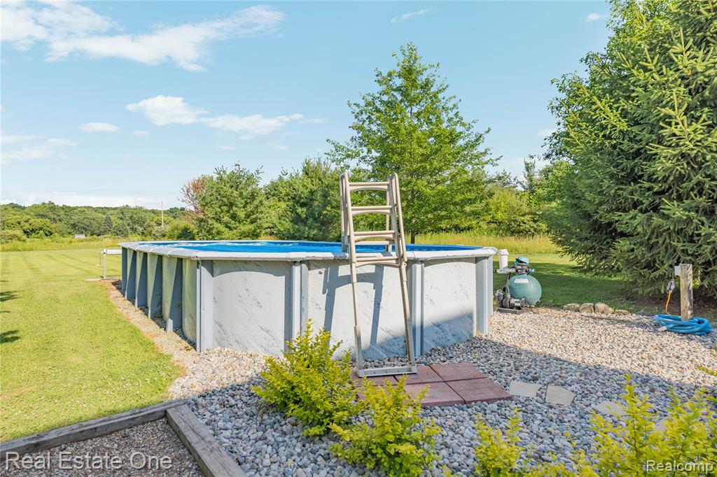 9210 Hickory Ridge Road Holly, MI 48442 - Photo 14 of 73 Gallery Image 14