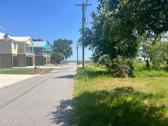 $165,000 | 135 Arkansas Avenue, Gulfport, MS 39507