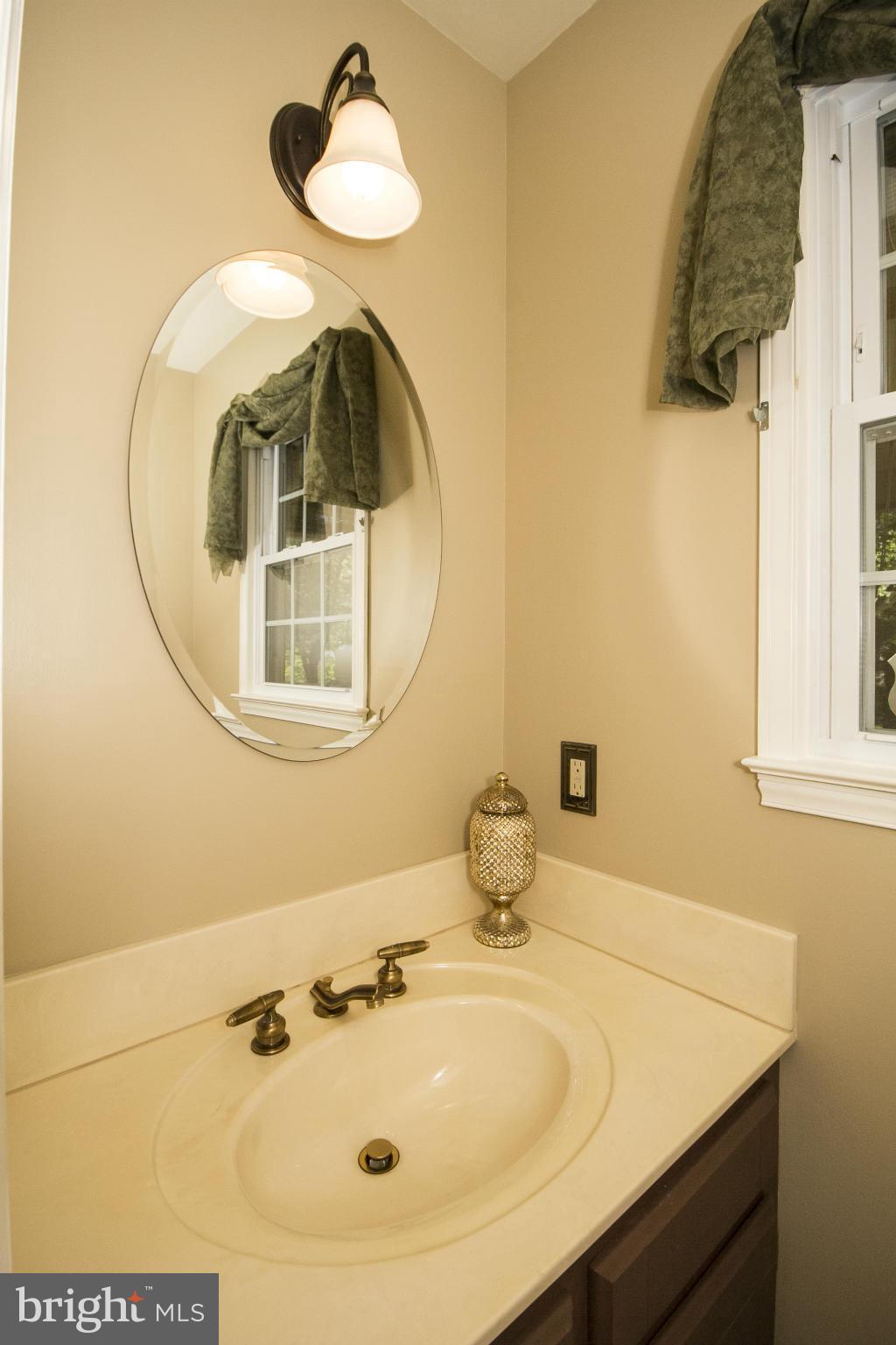 1609 Chester Mill Road Silver Spring, MD 20906 - Photo 13 of 27 Half Bath