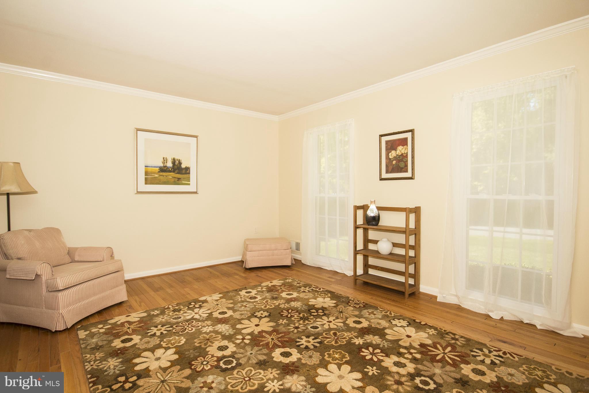 1609 Chester Mill Road Silver Spring, MD 20906 - Photo 9 of 27 Living Room with Crown Molding