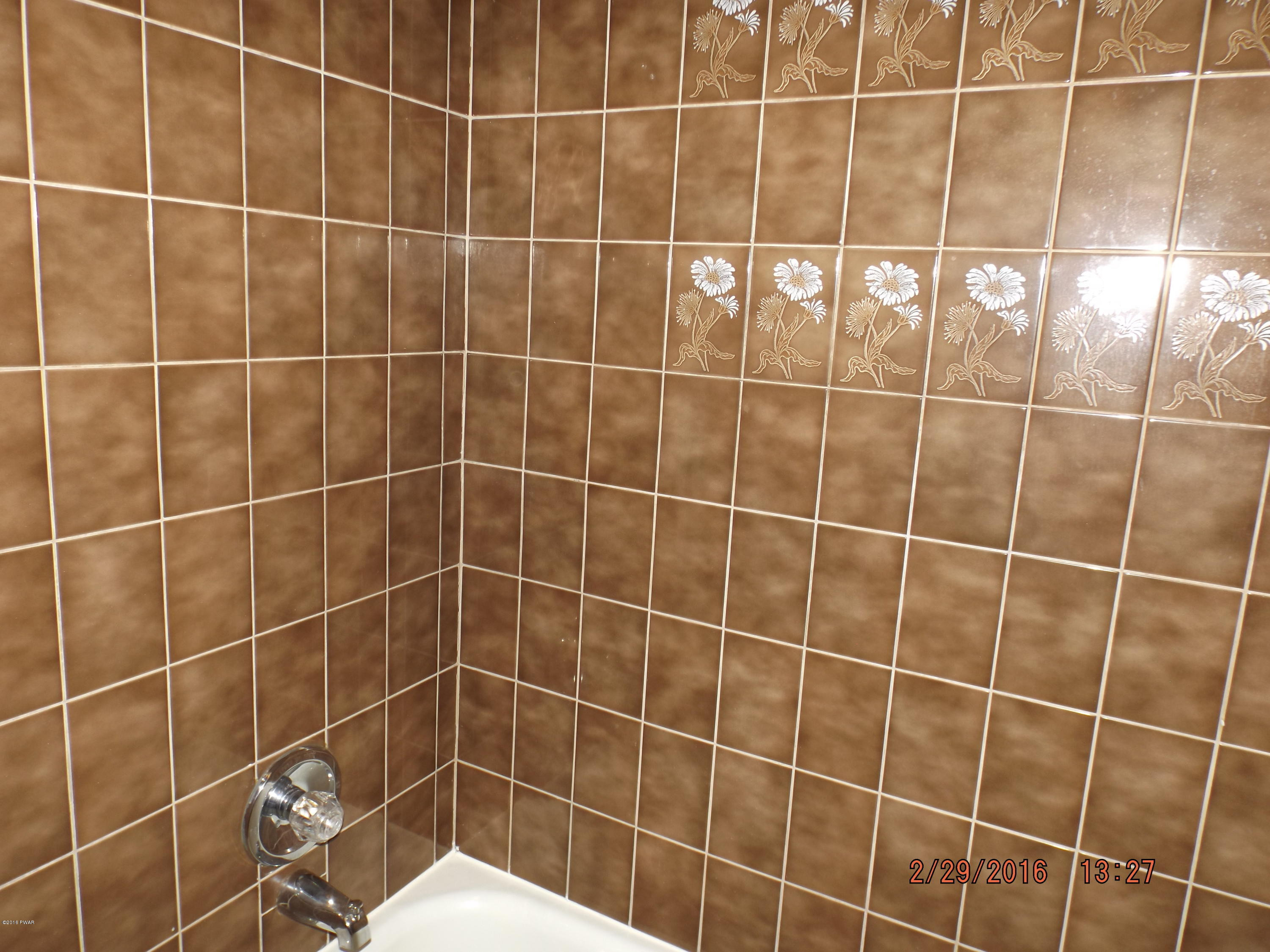 156 Pedersen Ridge Road Milford, PA 18337 - Photo 23 of 32 DSCF1737