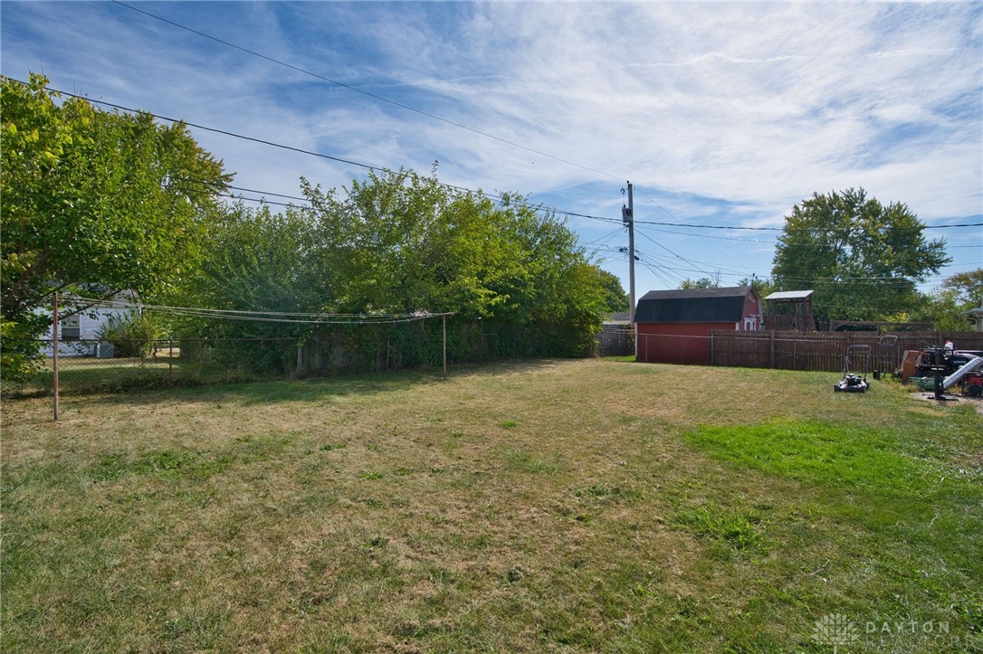 1720 Dale Ridge Road New Carlisle, OH 45344 - Photo 15 of 17 Gallery Image 15