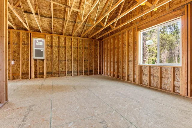 $329,000 | 322 Triple D Lane, Newport, WA 99156