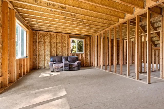 $329,000 | 322 Triple D Lane, Newport, WA 99156