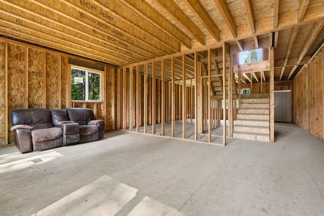 $329,000 | 322 Triple D Lane, Newport, WA 99156