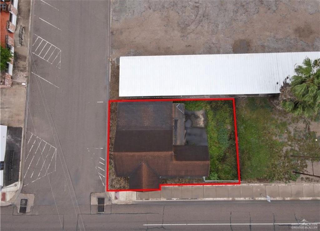 107 East Main Street Rio Grande City, TX 78582 - Photo 3 of 16 Aerial view of property and surrounding area featuring property boundaries highlighted