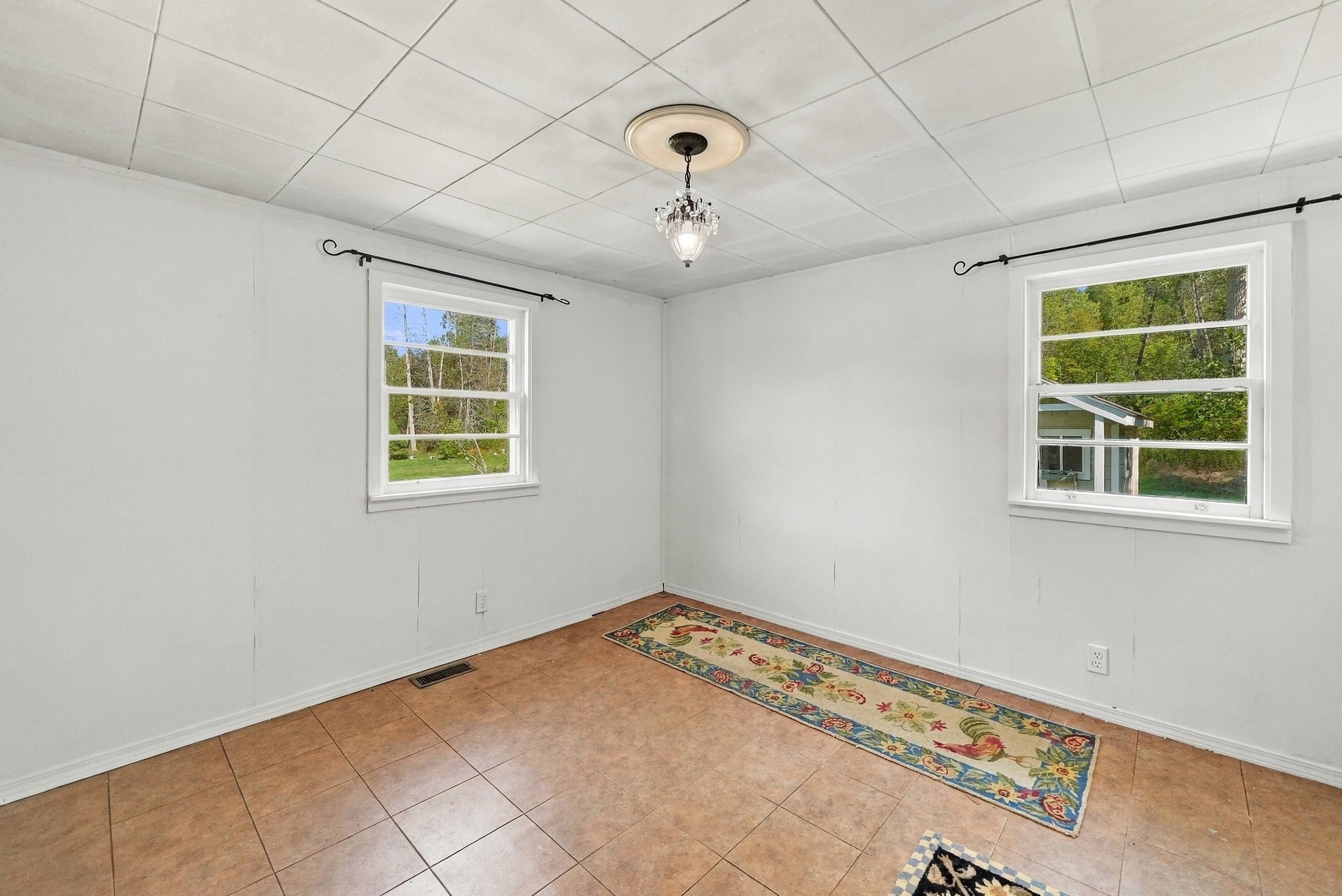 3150 North Four Mile Road Traverse City, MI 49686 - Photo 12 of 20 1951340-c9fffabb-b96c-4e86-8b3c-6e230d854db9.JPG