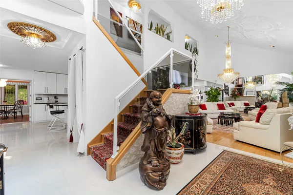 $799,000 | 1313 Holly Hill Road, Vestal, NY 13850