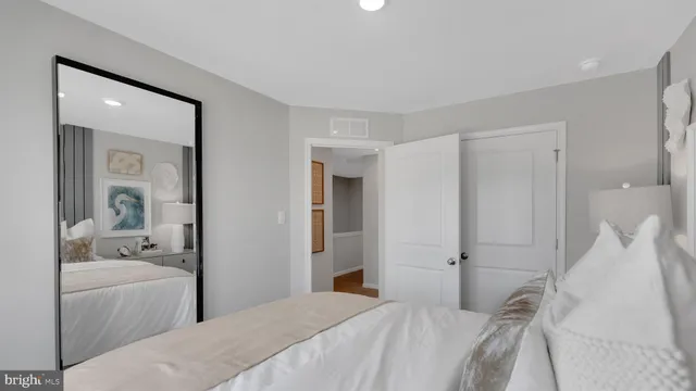 $440,990 | 44 Baybreeze Drive, Waretown, NJ 08758