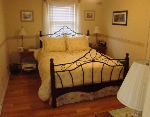 190 Lucas Road Warwick, RI 02818 - Photo 6 of 8 Bedroom.