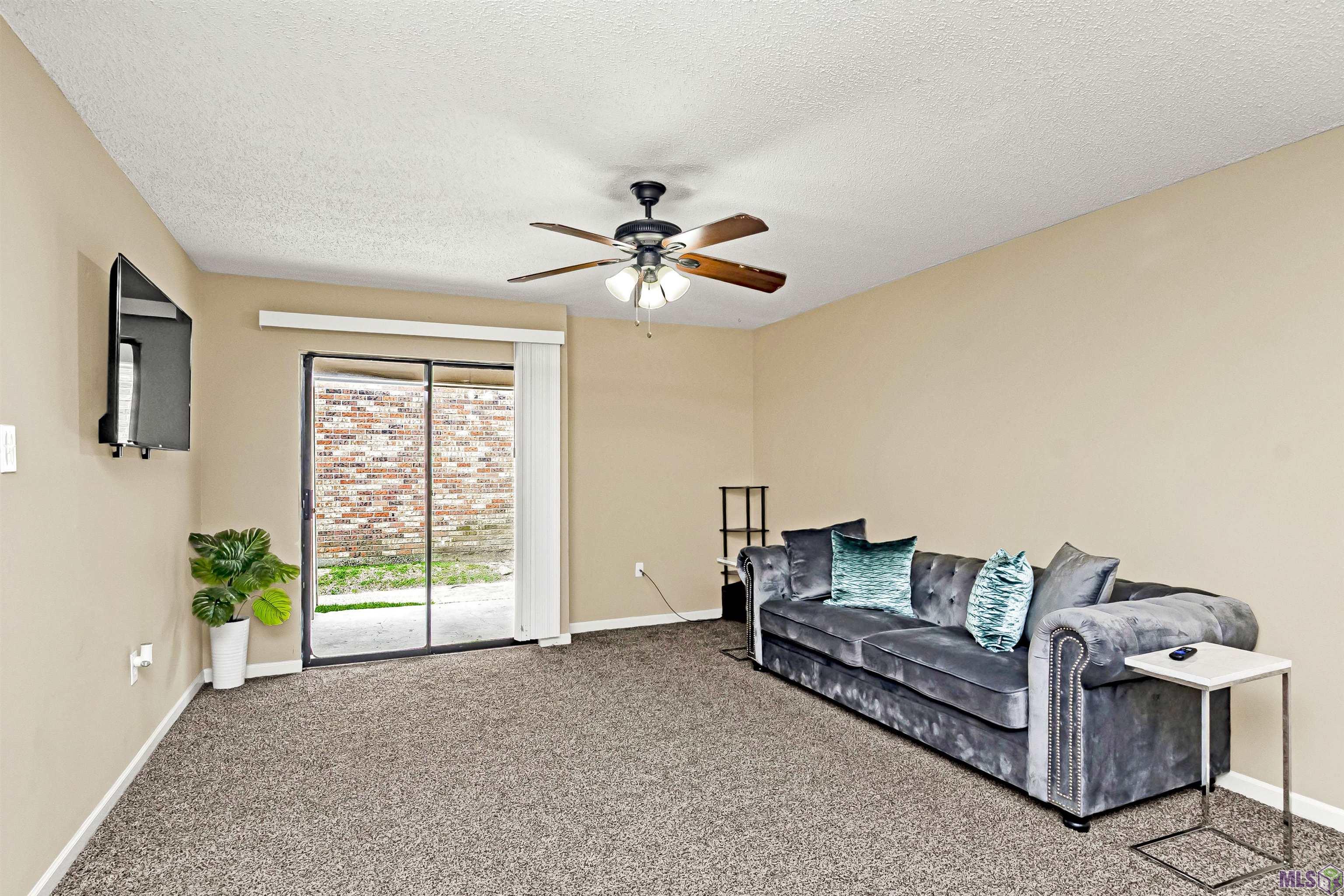 1826 South Brightside View Drive, Unit M Baton Rouge, LA 70820 - Photo 5 of 10