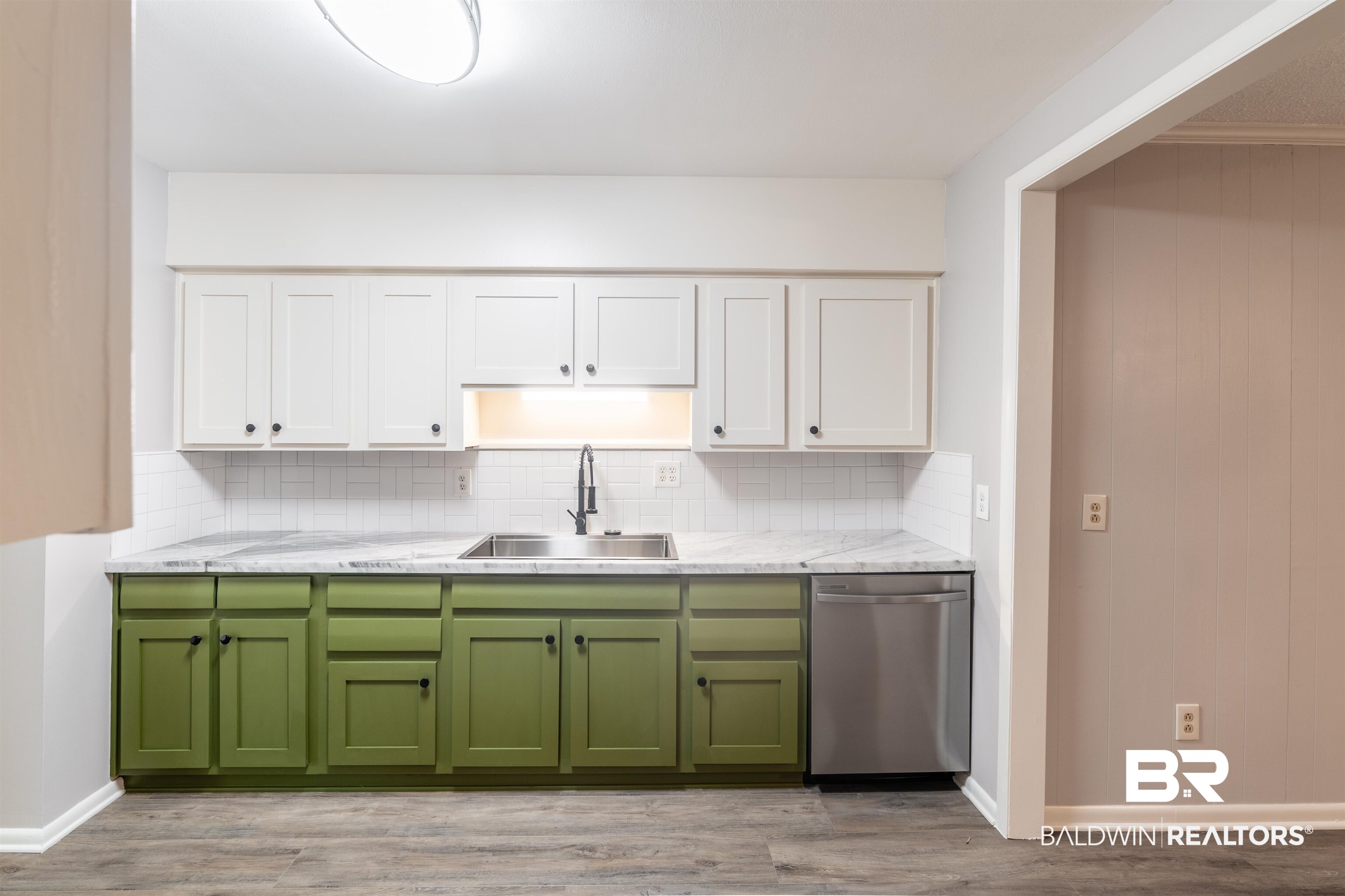 659 Grand Boulevard Mobile, AL 36611 - Photo 8 of 39