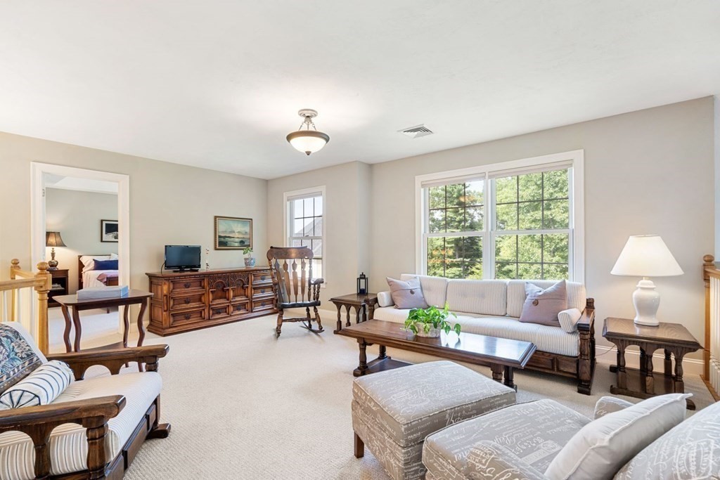 21 Golf Ridge Drive, Unit 21 Sutton, MA 01590 - Photo 36 of 40 Gallery Image 36