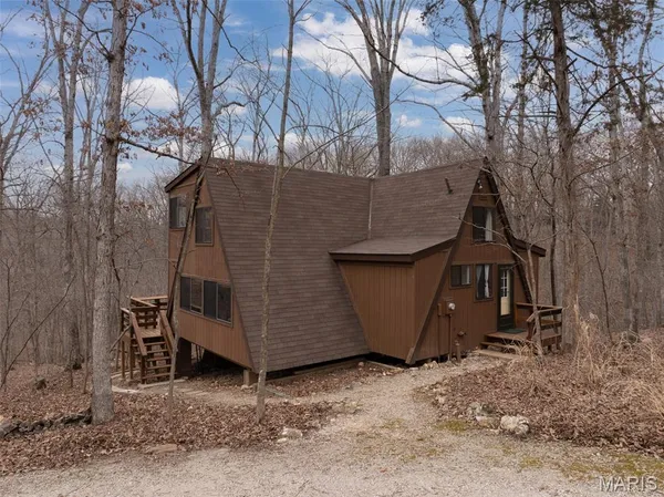 $375,000 | 294 East Wanderfern Cir Drive, Innsbrook, MO 63390