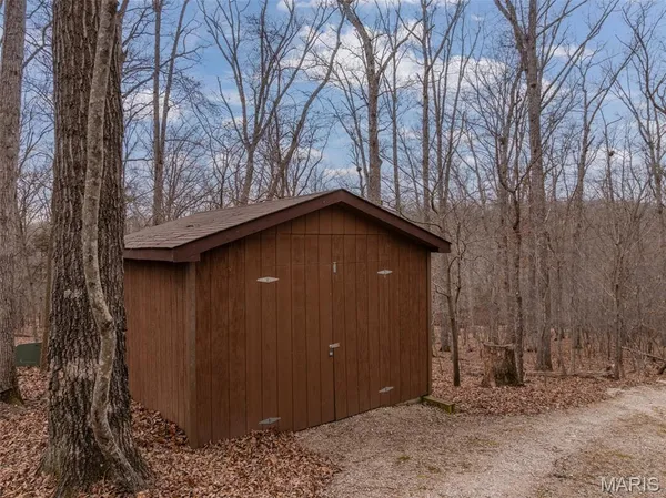 $375,000 | 294 East Wanderfern Cir Drive, Innsbrook, MO 63390