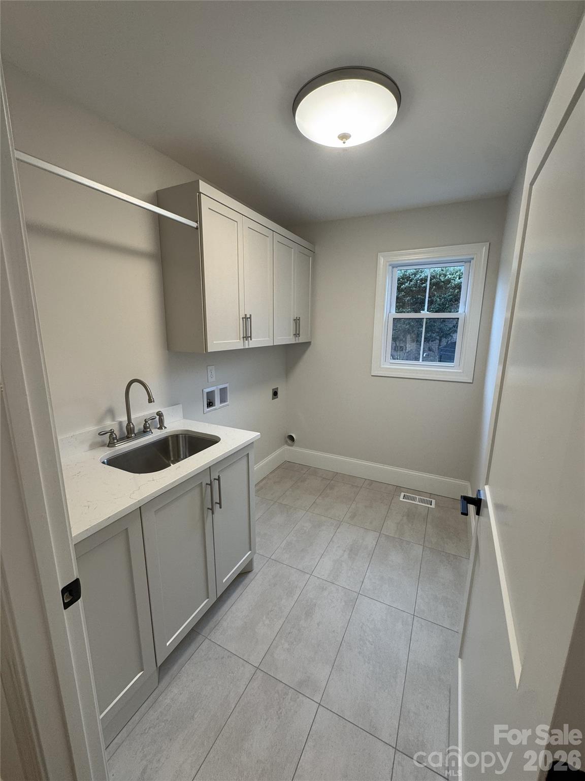 112 Wexford Point, Unit 5 Hickory, NC 28601 - Photo 19 of 47