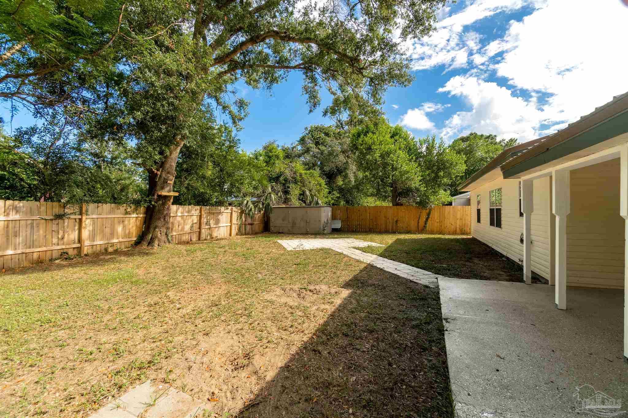 109 Reed Road Pensacola, FL 32507 - Photo 35 of 37