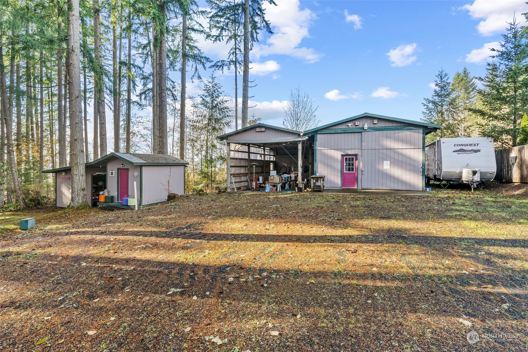 414 D Chilvers Road, Unit D Chehalis, WA 98532 - Photo 32 of 36 a swimming pool view with a outdoor seating