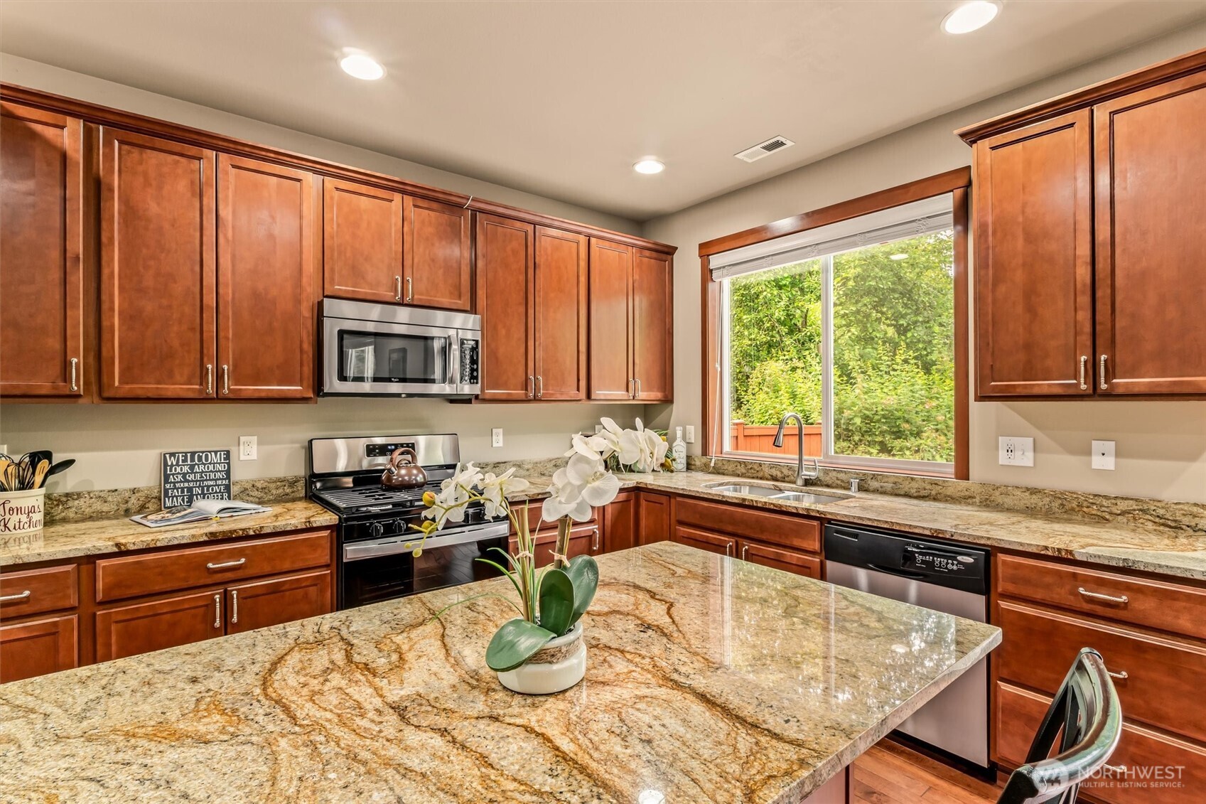 3603 164th Street Southeast Bothell, WA 98012 - Photo 14 of 40 Gallery Image 14