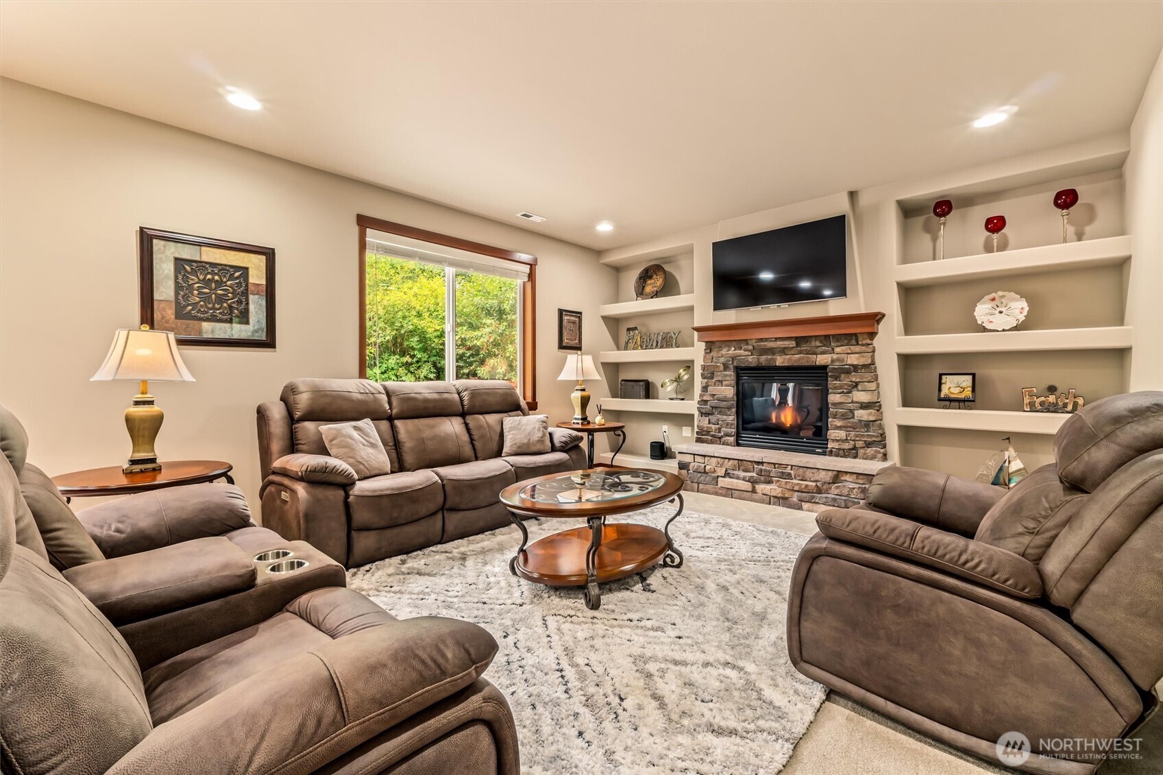 3603 164th Street Southeast Bothell, WA 98012 - Photo 6 of 40 Gallery Image 6