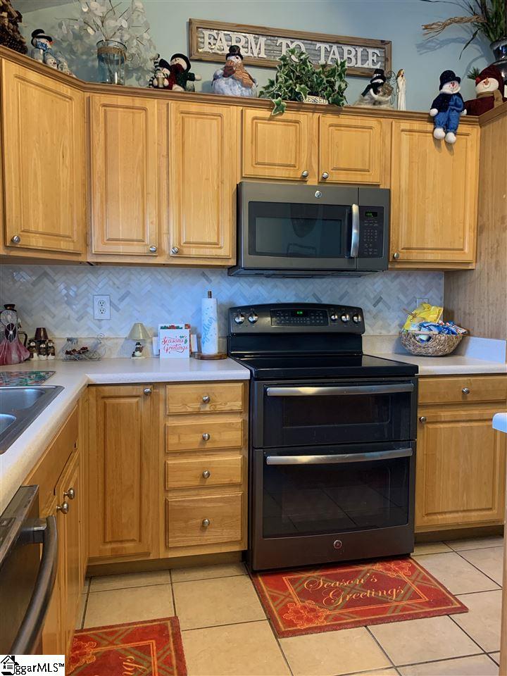 525 Mountainview Road Boiling Springs, SC 29316 - Photo 12 of 28