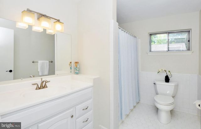 $1,179,000 | 5105 Brookeway Drive, Bethesda, MD 20816