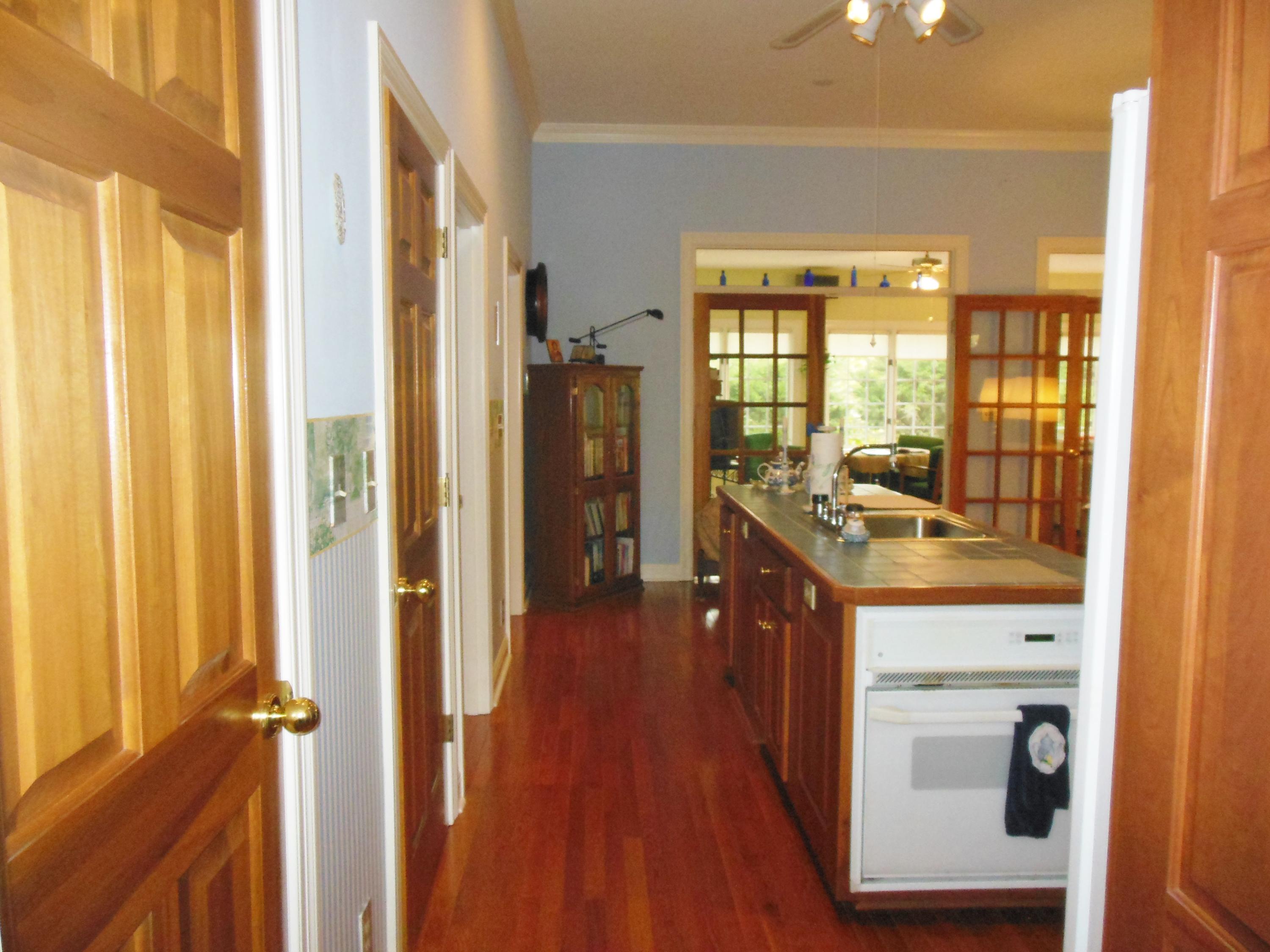 127 Westview Lane Oak Ridge, TN 37830 - Photo 17 of 39 DSCN0583