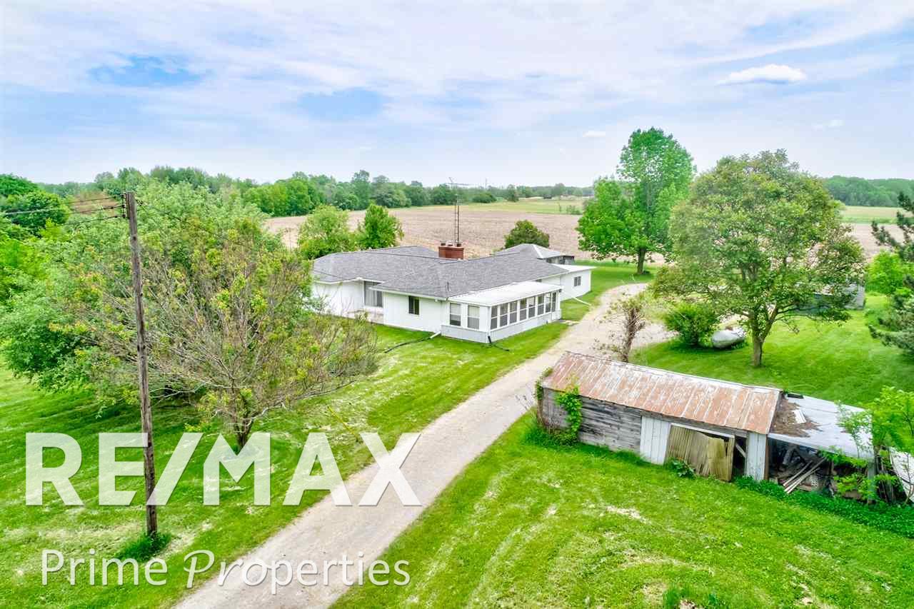 9805 Bray Road Millington, MI 48746 - Photo 3 of 38