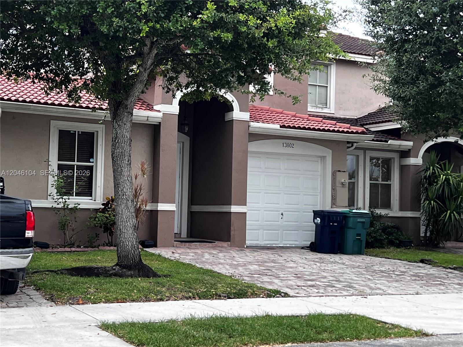 13802 Southwest 276th Street Homestead, FL 33032 - Photo 2 of 23
