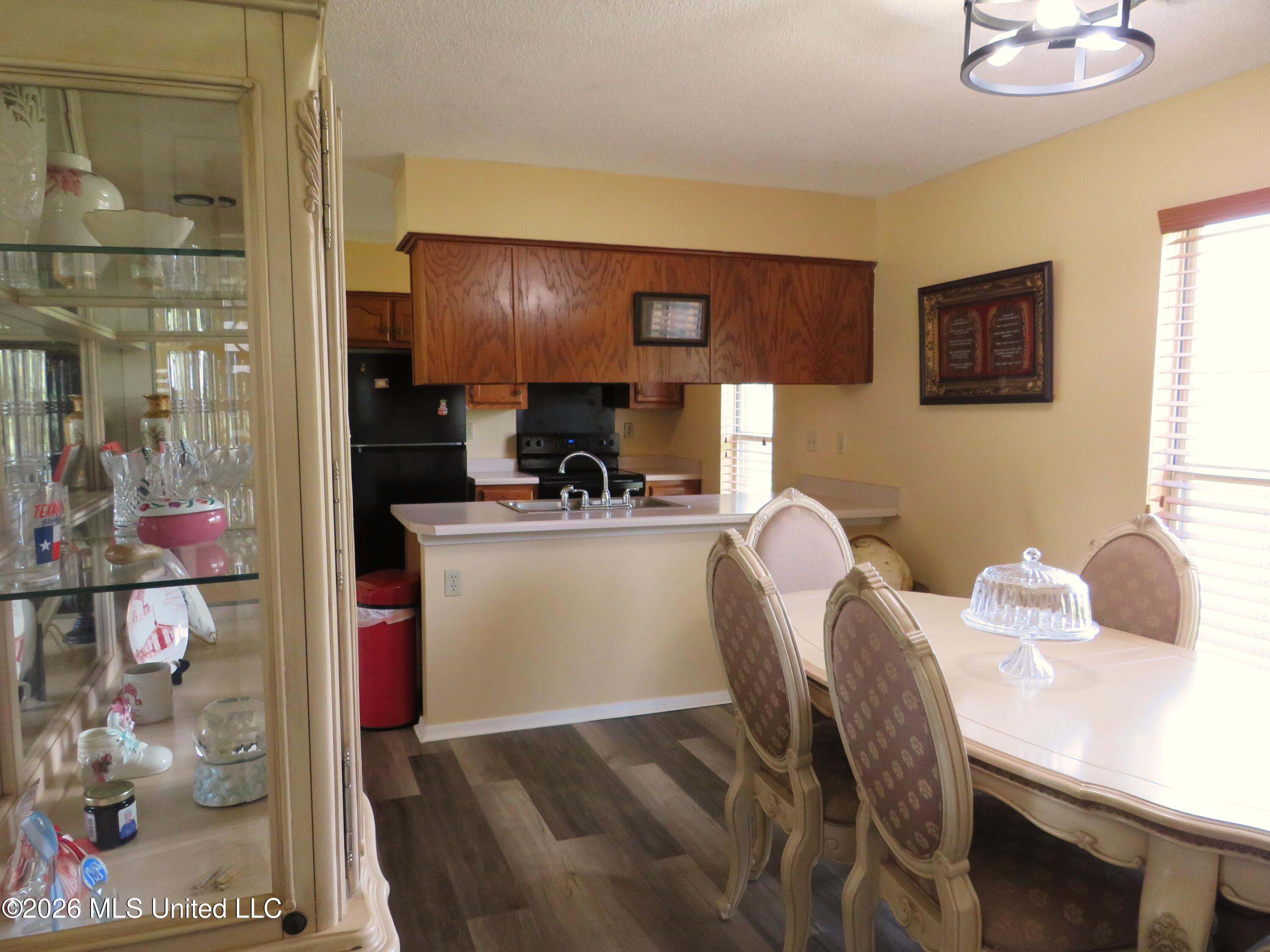 10372 Riggan Drive Olive Branch, MS 38654 - Photo 13 of 36 Dining rm1, 6.29.2026