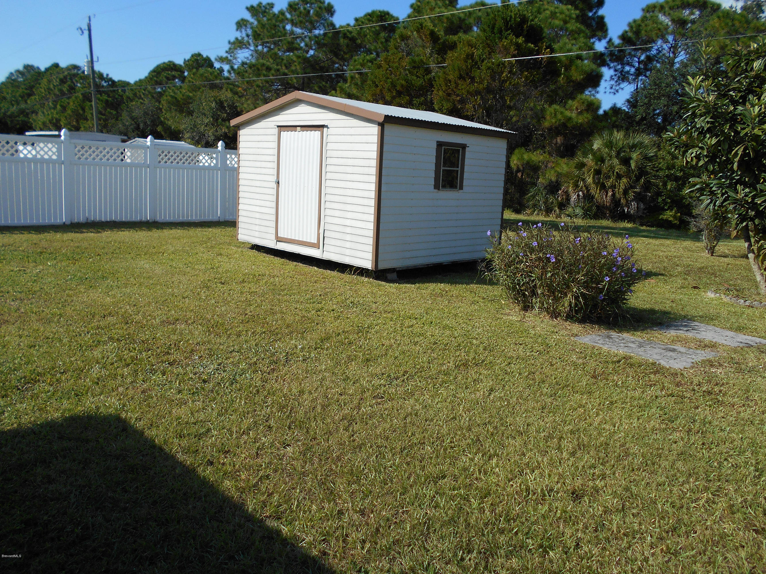 781 Furth Road Northwest Palm Bay, FL 32907 - Photo 14 of 14 046