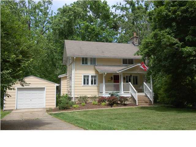 3318 Dell Road Louisville, KY 40299 - Photo 1 of 11 Primary Photo
