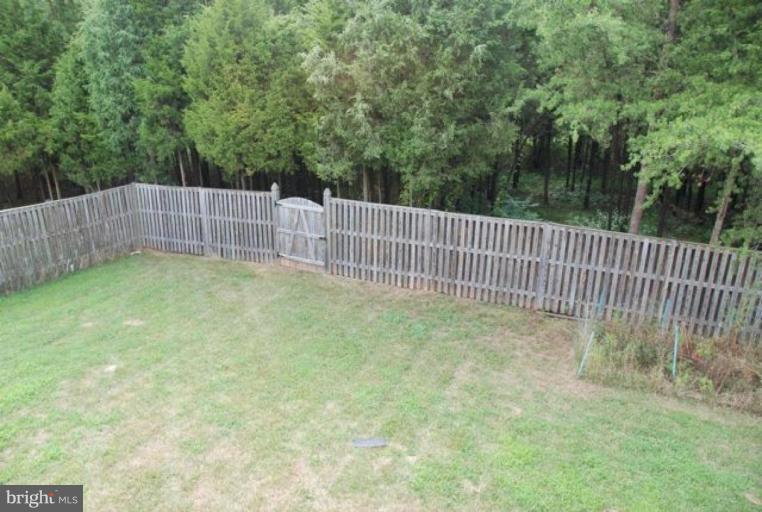 8580 Rothbury Drive Bristow, VA 20136 - Photo 8 of 10 Back yard