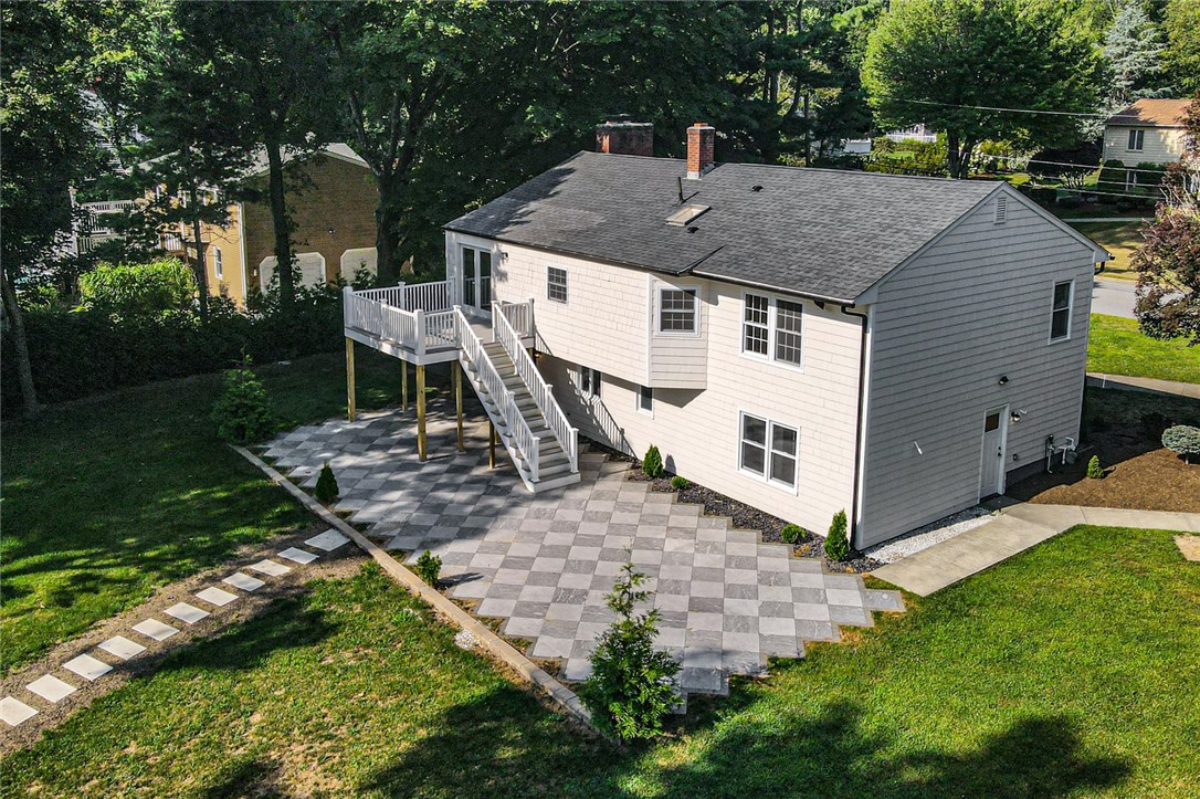 35 Hines Farm Road Cranston, RI 02921 - Photo 2 of 23 Gallery Image 2