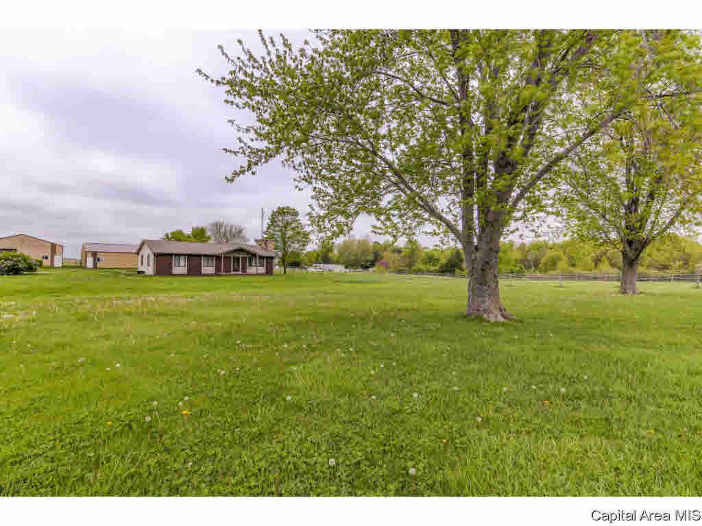 3620 Ostermeier Road Auburn, IL 62615 - Photo 8 of 9 Gallery Image 8