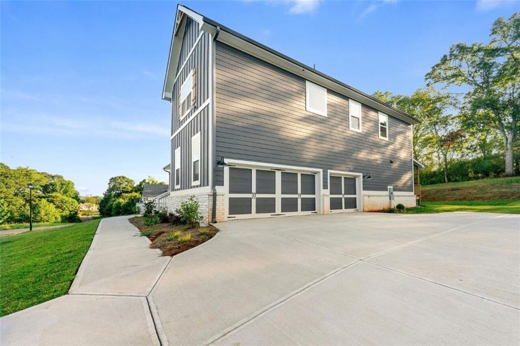 204 Races Road Hoschton, GA 30548 - Photo 4 of 49