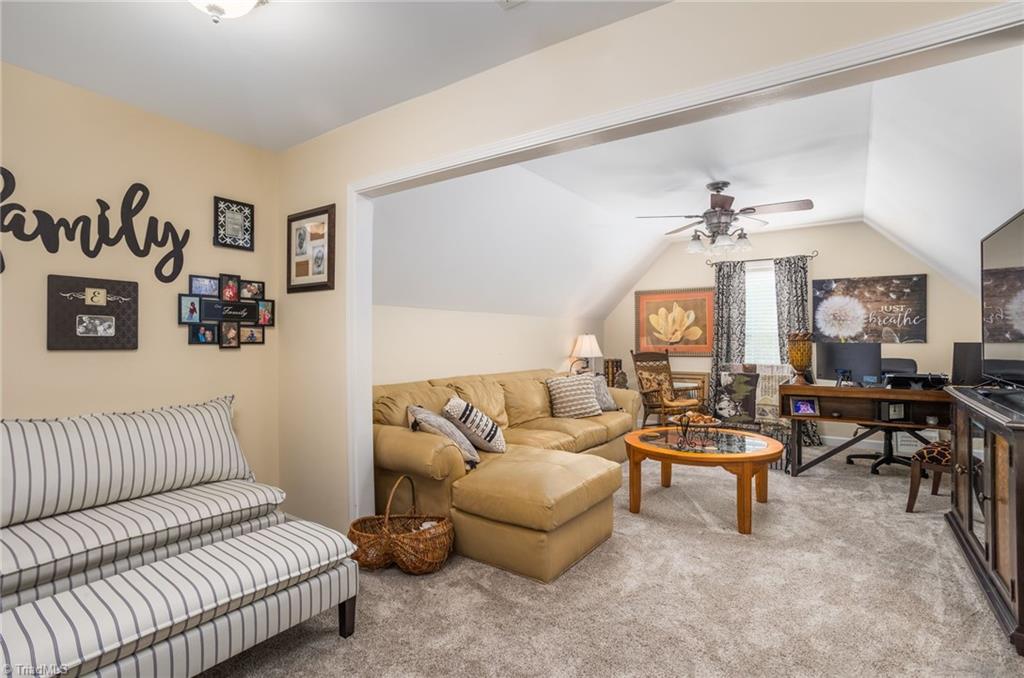 317 Laurel Ridge Lane Lexington, NC 27295 - Photo 18 of 28 Gallery Image 18