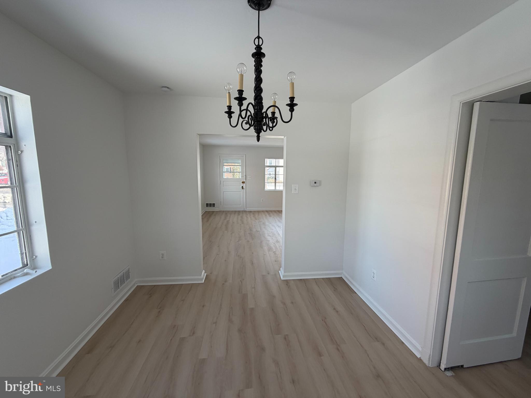 1304 South Walter Reed Drive Arlington, VA 22204 - Photo 10 of 34