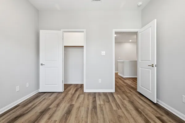 $2,675 | 9906 Clark Road, Houston, TX 77076