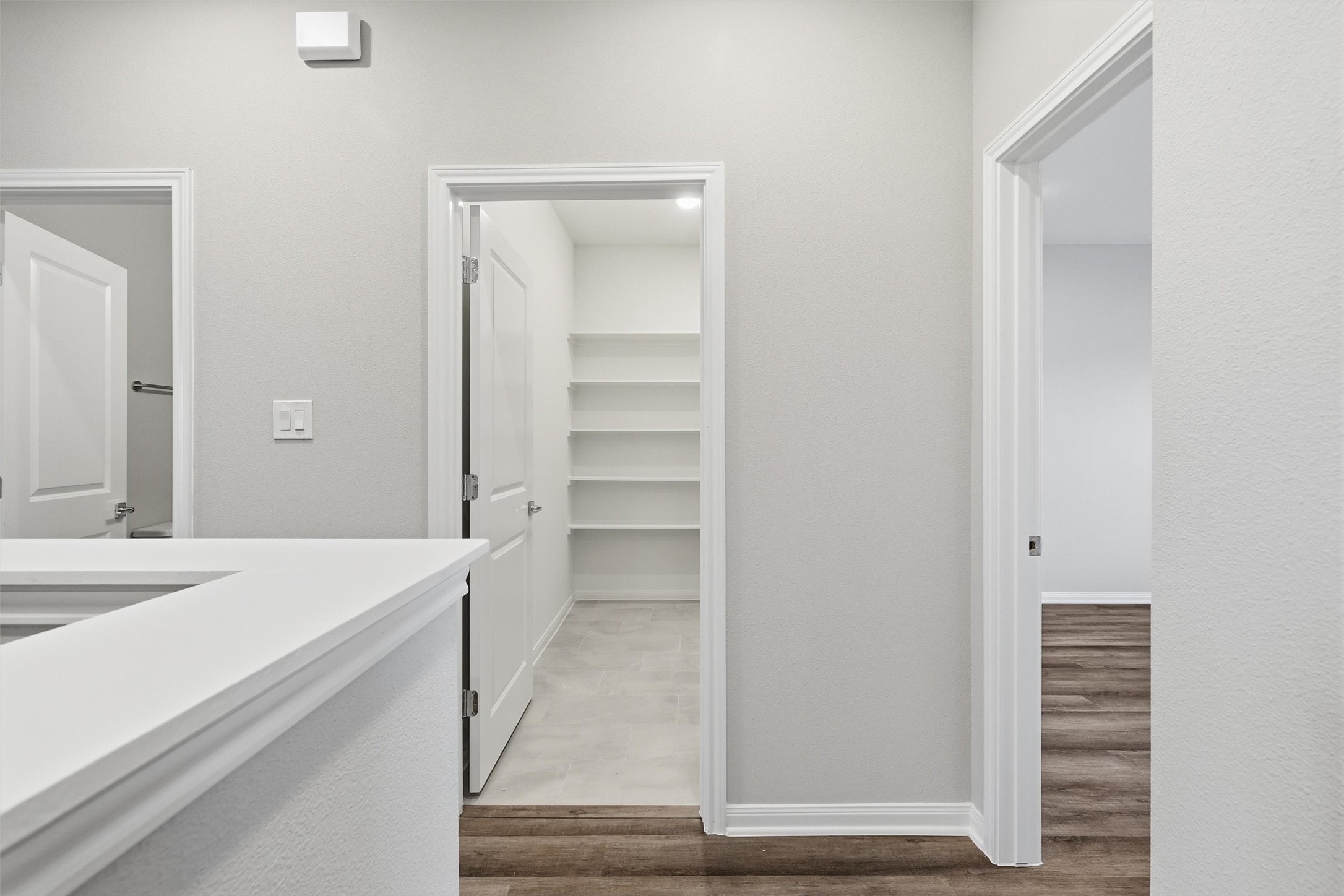 9906 Clark Road Houston, TX 77076 - Photo 10 of 50
