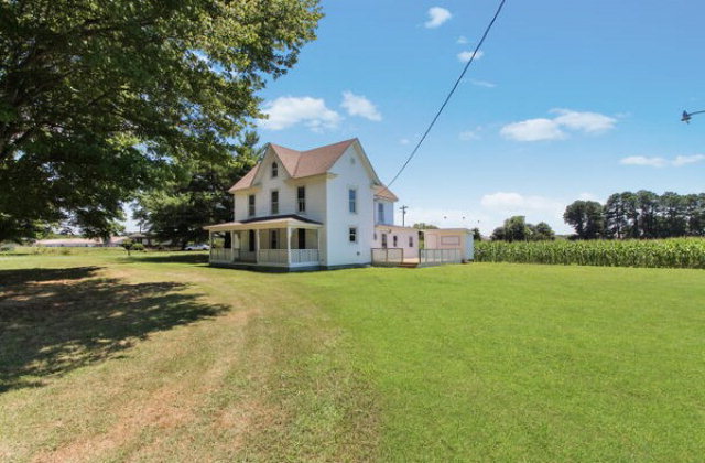 17300 Big Road Bloxom, VA 23308 - Photo 14 of 19