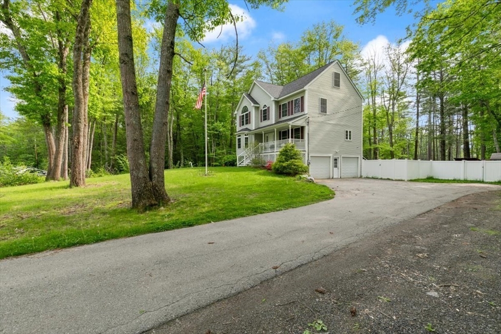 47 New Boston Road Kingston, NH 03848 - Photo 6 of 42 Gallery Image 6