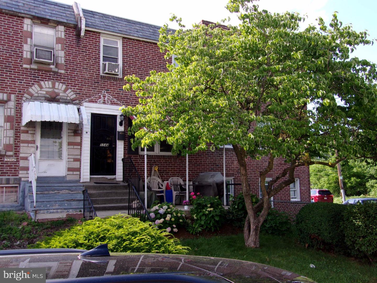 5544 Westford Road Philadelphia, PA 19120 - Photo 1 of 14 Exterior Front