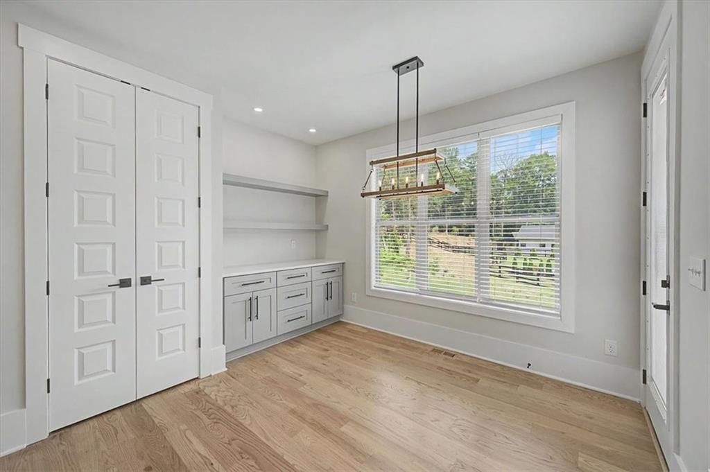 217 Laura Lake Road Marietta, GA 30066 - Photo 23 of 54