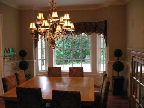1016 Bishop Road Grosse Pointe, MI 48230 - Photo 5 of 9 854646-4.JPG
