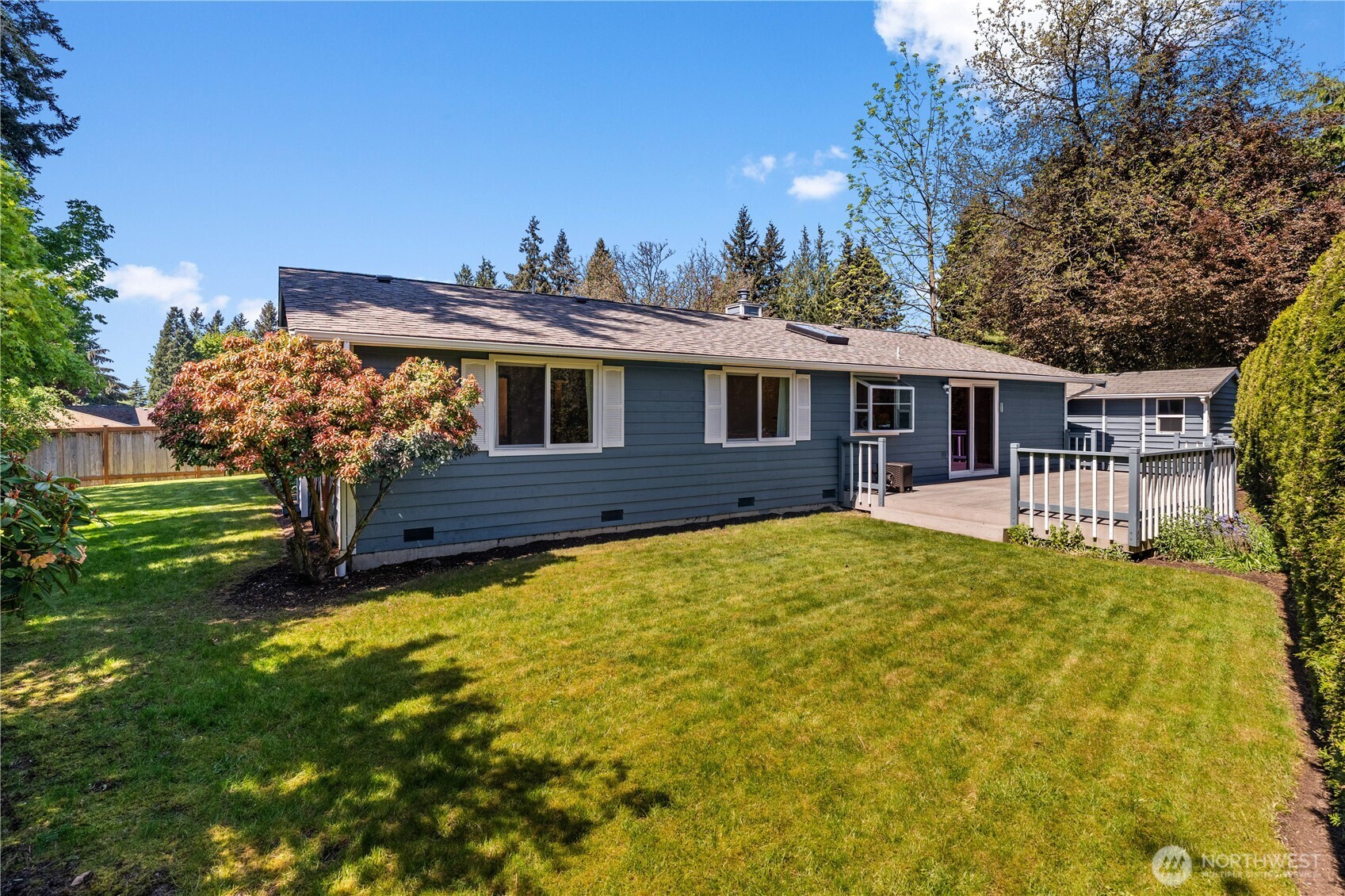 518 Hubbard Road Lynnwood, WA 98036 - Photo 28 of 39 a view of a house with a backyard